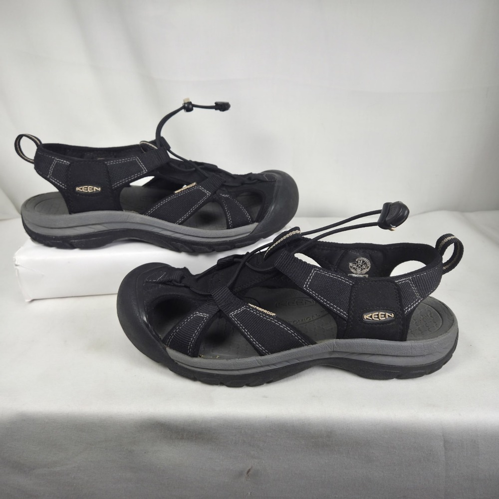 KEEN Hybrid Venice H2 Sandals Mens 9.5 Black Closed Toe Water Shoe Outdoor Trail
